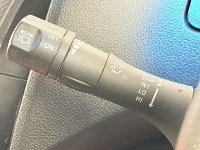 セレナ2.0 20X Vセレクション+Safety 4WD　防錆塗装4WDTVナビBカメETCエンスタ 2000