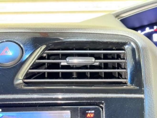 セレナ2.0 20X Vセレクション+Safety 4WD　防錆塗装4WDTVナビBカメETCエンスタ 2000