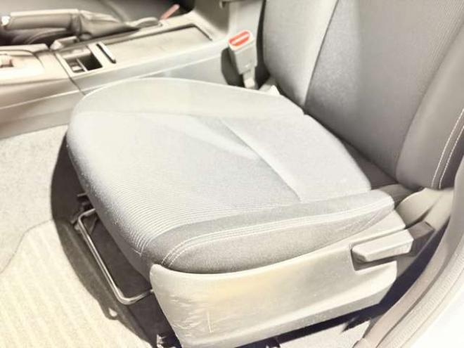 インプレッサスポーツ 2.0 i アイサイト 4WD　防錆塗装4WDTVナビBカメETC 2000