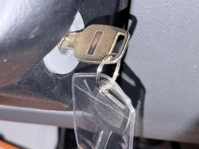 クリッパーDX 4WD　防錆塗装4WDナビ夏冬タイヤ 660