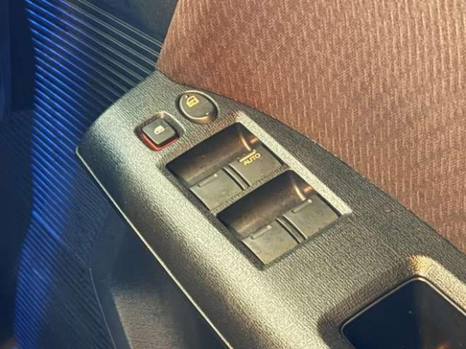 フリード1.5 フレックス 4WD　防錆塗装4WDTVナビBカメETC夏冬タイヤ 1500