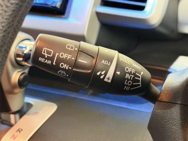 フリード1.5 フレックス 4WD　防錆塗装4WDTVナビBカメETC夏冬タイヤ 1500