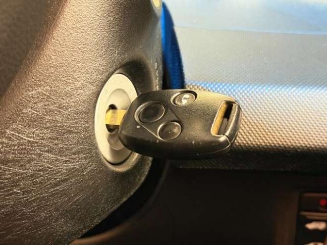 フリード1.5 フレックス 4WD　防錆塗装4WDTVナビBカメETC夏冬タイヤ 1500