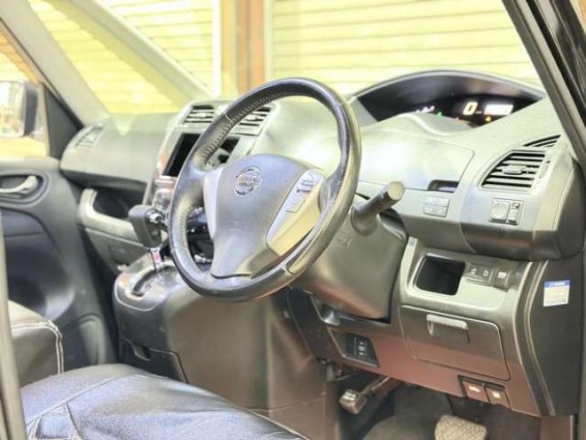 セレナ2.0 ライダー 4WD　防錆塗装4WDキーレスETC 2000