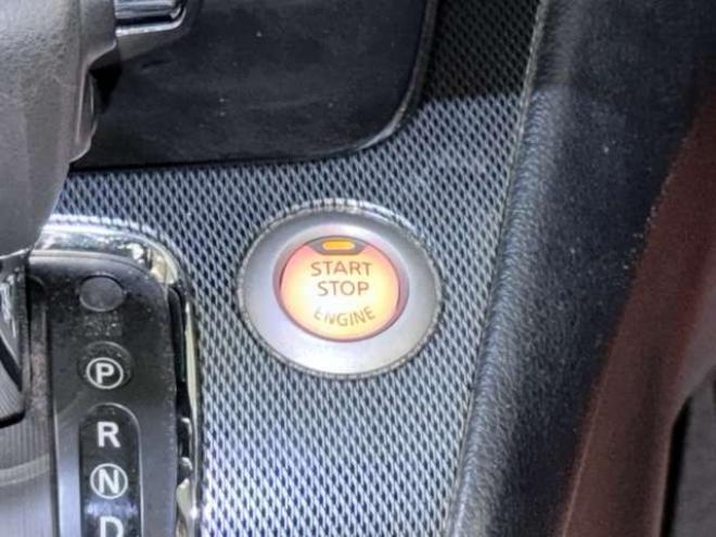 セレナ2.0 ライダー 4WD　防錆塗装4WDキーレスETC 2000