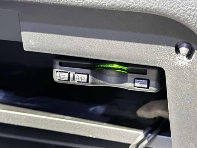 セレナ2.0 ライダー 4WD　防錆塗装4WDキーレスETC 2000