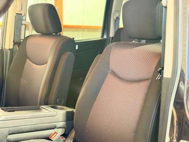 セレナ2.0 ハイウェイスター 4WD　防錆塗装4WDナビBカメエンスタ後席モニタETC 2000