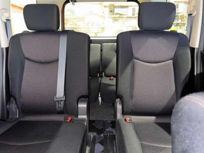 セレナ2.0 ハイウェイスター 4WD　防錆塗装4WDナビBカメエンスタ後席モニタETC 2000