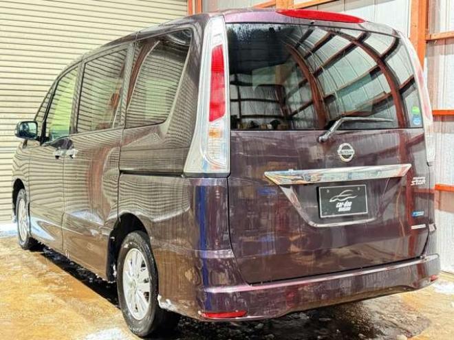 セレナ2.0 ハイウェイスター 4WD　防錆塗装4WDナビBカメエンスタ後席モニタETC 2000