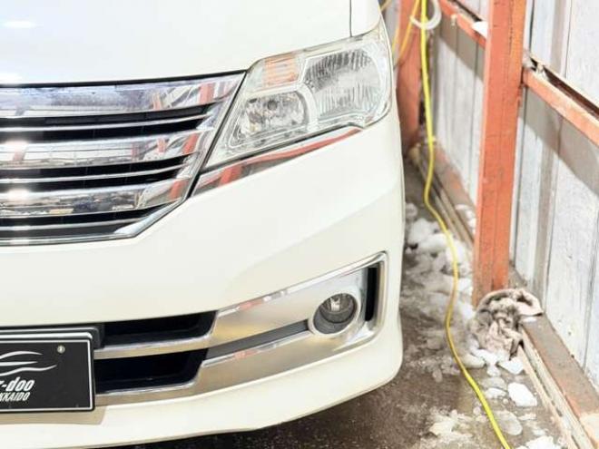 セレナ2.0 ライダー 4WD　防錆塗装4WDTVナビBカメETC 2000