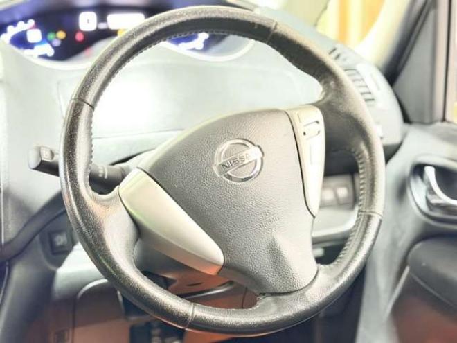 セレナ2.0 ライダー 4WD　防錆塗装4WDTVナビBカメETC 2000