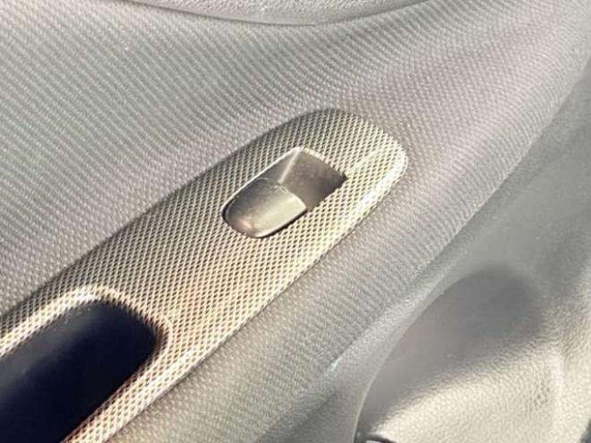 セレナ2.0 ライダー 4WD　防錆塗装4WDTVナビBカメETC 2000