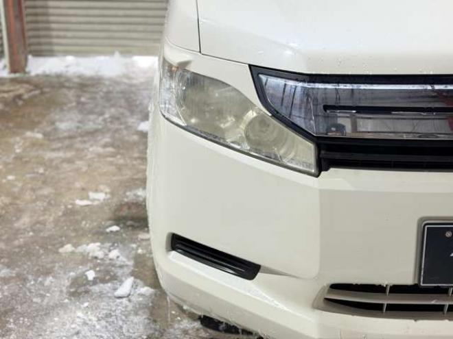 ステップワゴン2.0 G Lパッケージ 4WD　防錆塗装4WDTVナビBカメエンスタETC夏冬タイヤ 2000