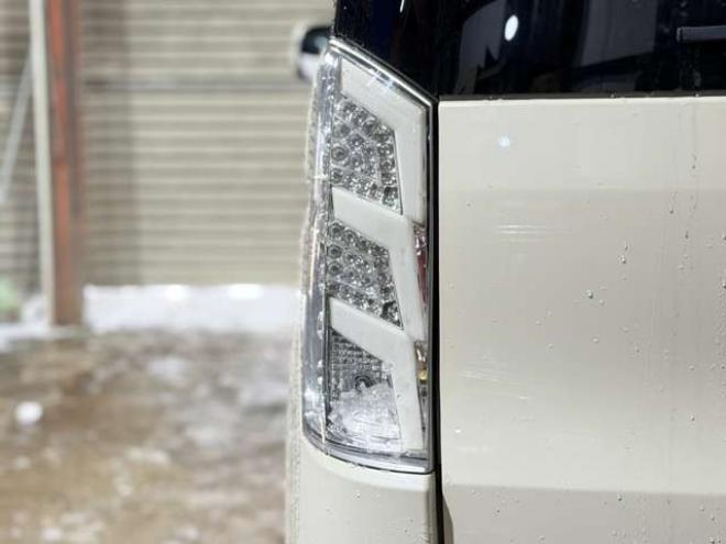 ステップワゴン2.0 G Lパッケージ 4WD　防錆塗装4WDTVナビBカメエンスタETC夏冬タイヤ 2000