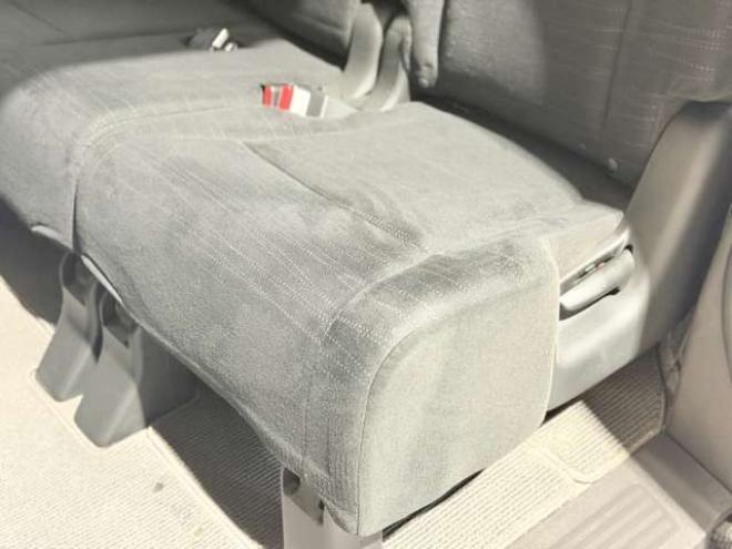 ステップワゴン2.0 G Lパッケージ 4WD　防錆塗装4WDTVナビBカメエンスタETC夏冬タイヤ 2000