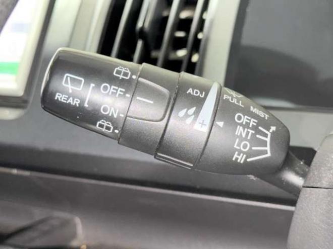 ステップワゴン2.0 G Lパッケージ 4WD　防錆塗装4WDTVナビBカメエンスタETC夏冬タイヤ 2000