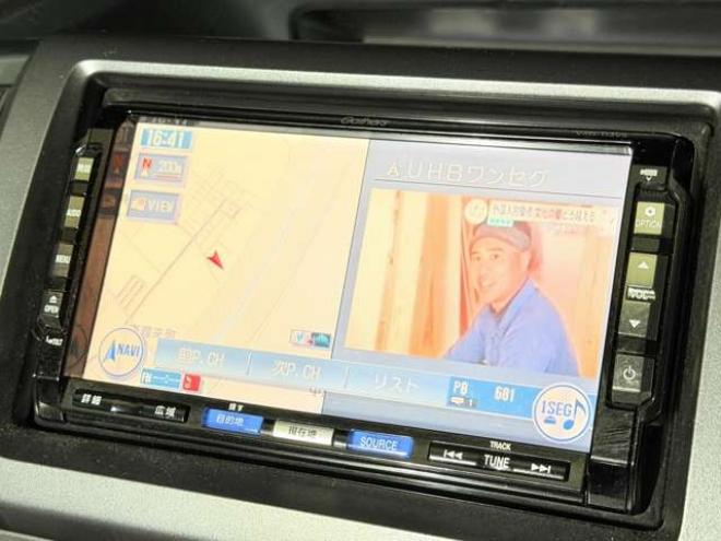 ステップワゴン2.0 G HIDエディション 4WD　防錆塗装4WDTVナビBカメ 2000