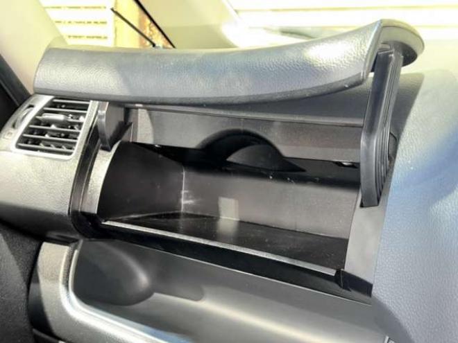 セレナ2.0 ハイウェイスター 4WD　防錆塗装4WDTVナビ 2000