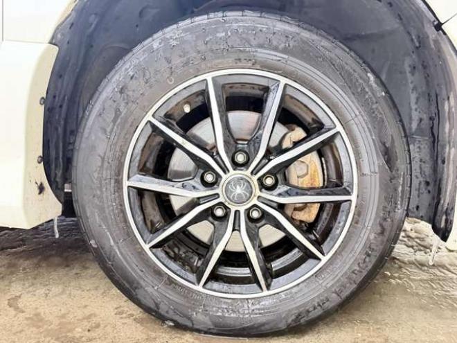 セレナ2.0 ハイウェイスター 4WD　防錆塗装4WDスマキー 2000