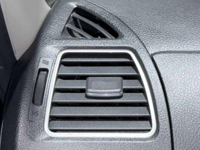 セレナ2.0 ハイウェイスター 4WD　防錆塗装4WDスマキー 2000