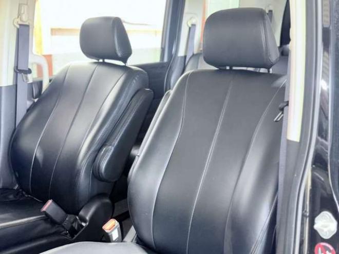 ステップワゴン2.0 L 4WD　下廻防錆 2000