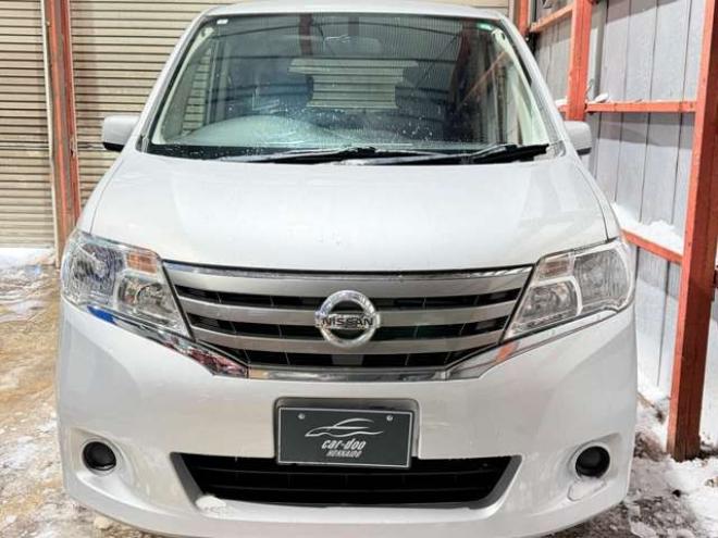 セレナ2.0 20X 4WD　防錆塗装4WDキーレスTVナビ 2000