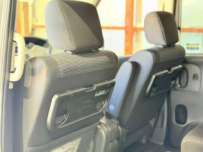 セレナ2.0 20X 4WD　防錆塗装4WDキーレスTVナビ 2000