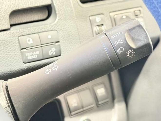 セレナ2.0 20X 4WD　防錆塗装4WDキーレスTVナビ 2000