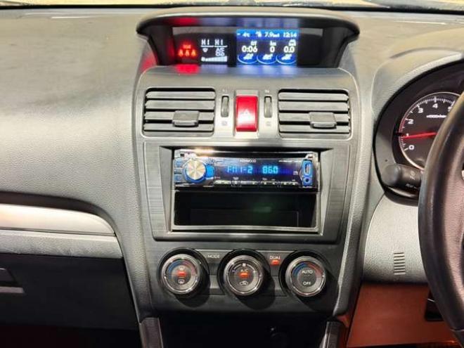 インプレッサスポーツ 2.0 i アイサイト 4WD　防錆塗装4WDキーレスCD夏冬タイヤ 2000