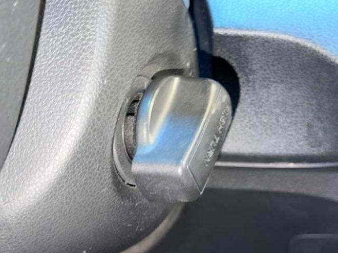 フィットシャトル1.5 15X 4WD　防錆塗装4WDTVナビBカメETC 1500