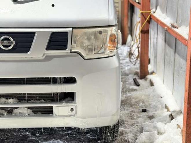 NV100クリッパーDX ハイルーフ 4WD　防錆塗装4WDキーレス夏冬タイヤ 660