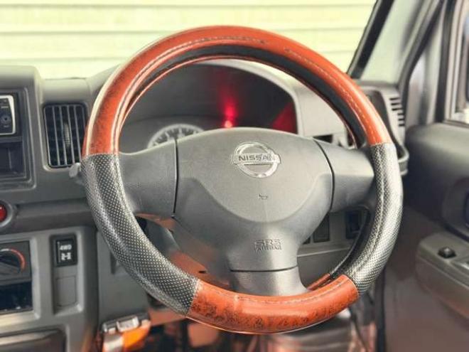 NV100クリッパーDX ハイルーフ 4WD　防錆塗装4WDキーレス夏冬タイヤ 660