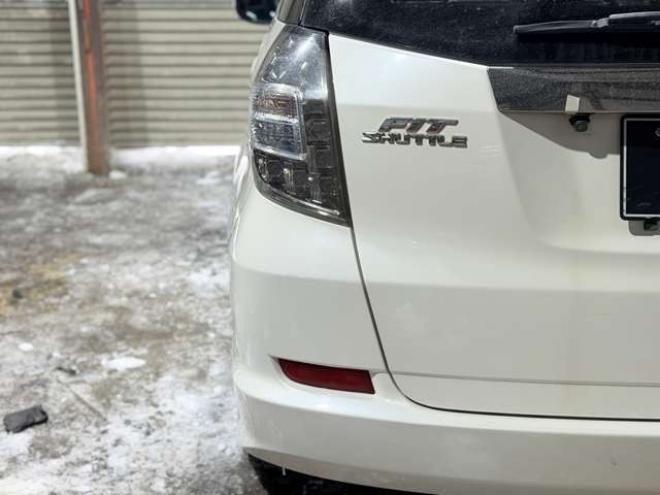 フィットシャトル1.5 15X 4WD　防錆塗装4WDTVナビBカメETC 1500