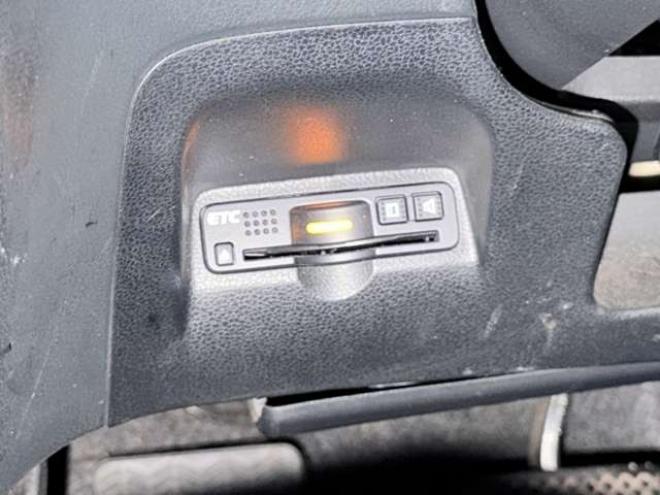 フィットシャトル1.5 15X 4WD　防錆塗装4WDTVナビBカメETC 1500