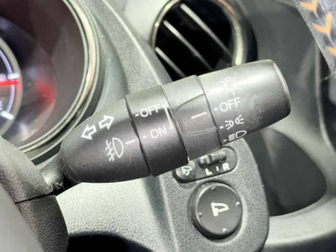 フィットシャトル1.5 15X 4WD　防錆塗装4WDTVナビBカメETC 1500