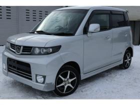 ゼスト　スパーク W ターボ 4WD　ターボ・バックカメラ・スマートキー 660