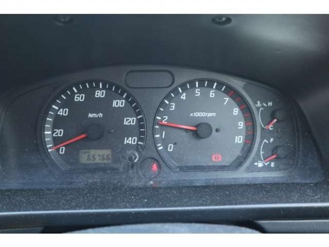 KeiBターボ 4WD　5速マニュアル・ターボ・キーレス・6.6万キロ 660