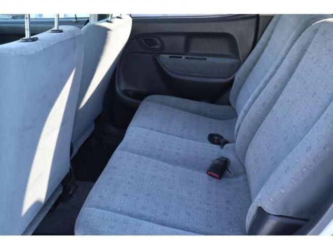 KeiBターボ 4WD　5速マニュアル・ターボ・キーレス・6.6万キロ 660