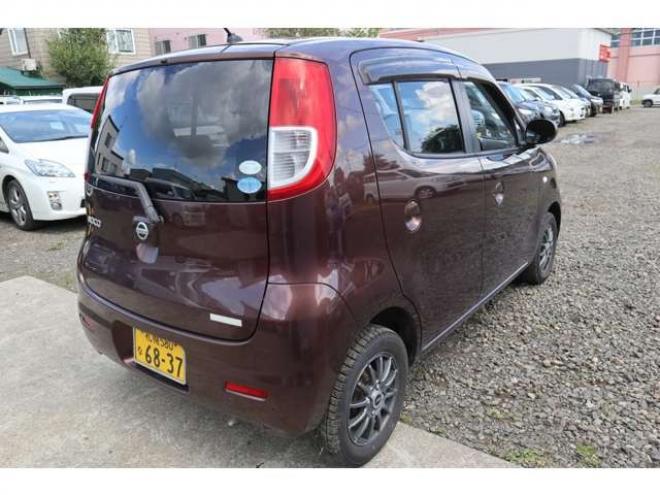 モコE FOUR ショコラティエ 4WD　スマートキー・R8/10月・走行4万キロ 660