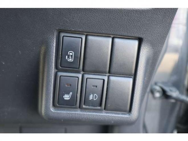 パレットSW XS 4WD　スマートキー・バックカメラ・左パワスラ・R8/12月 660