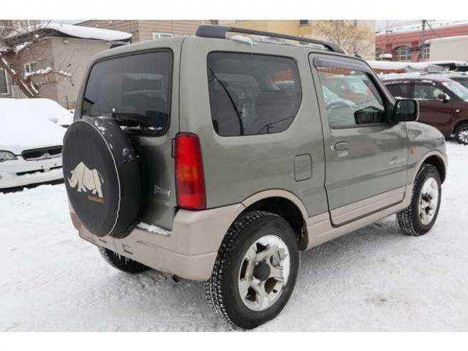 ジムニーランドベンチャー 4WD　R9/2月・ターボ・タイミングチェーン式 660