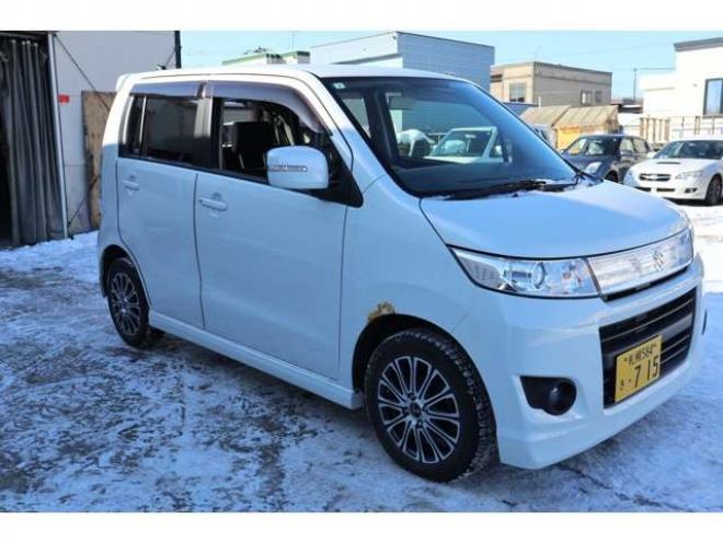 ワゴンRスティングレー T 4WD　スマートキー・走行すくない5.7万キロ・修復なし・ターボ 660