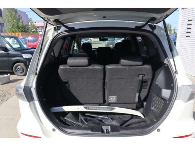 オデッセイ2.4 アブソルート 4WD　ナビTV・バックカメラ・キーレス 2400