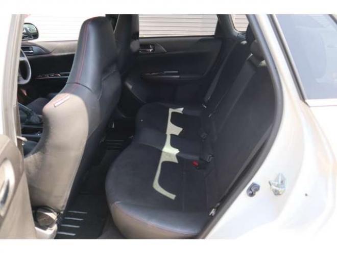 インプレッサSTI 2.0 WRX 4WD　6速MT・Tベル済み・外マフラー 2000