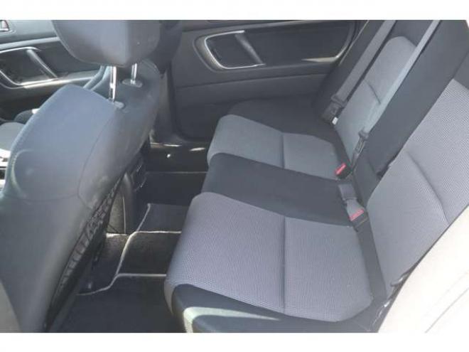 レガシィB4 2.0 GT 4WD　キーレス・ターボ 2000