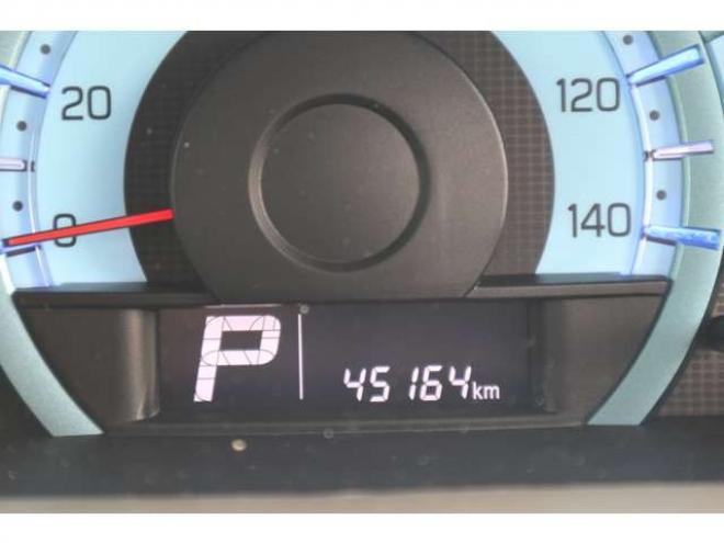 アルトエコ L 4WD　アイドリングストップ・ナビ・TV・キーレス・4.5万キロ 660