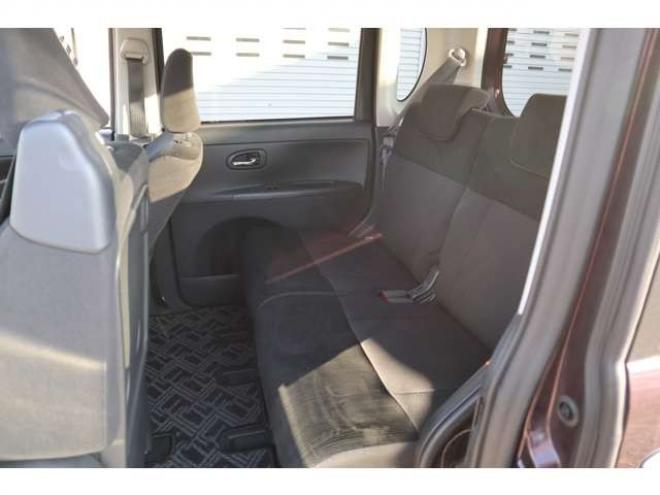 タントカスタム RS 4WD　アイドリングストップ・ナビ・TV・左パワースライドドア・ターボ・Tチェーン式 660