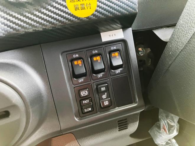 レンジャープロ未使用　ワイド増t　家畜運搬車　中型トラック　nlt