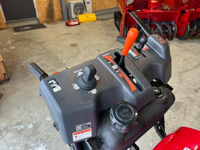 除雪機ホンダ　HSS1170i！ハイブリッド！