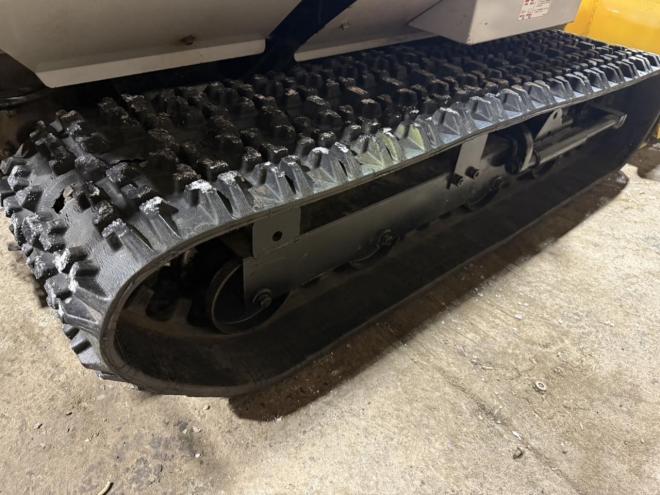 除雪機コバシ ST350 35馬力 大型ディーゼル除雪機 雪飛び抜群